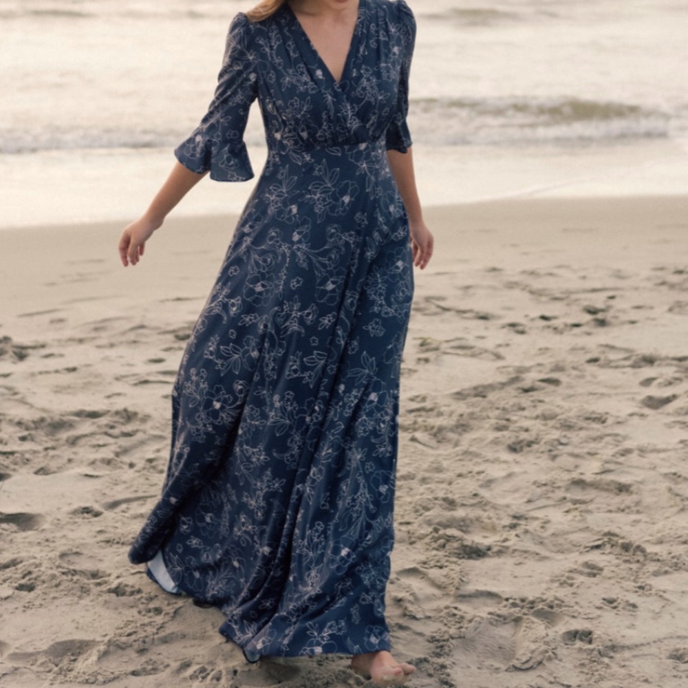 NWT Gal Meets Glam Irene Floral Midnight Blue Size 8